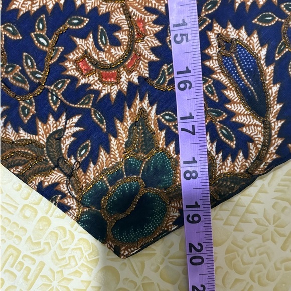 Vintage Kisha Fashion Floral BeadedTapestry Vest - Picture 9 of 9